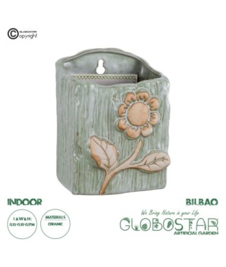 GloboStar® Artificial Garden BILBAO 20536 Διακοσμητική Κεραμική Επιτοίχια Γλάστρα Πράσινη με Μπεζ Λεπτομέρειες Μ13 x Π10  x Υ17cm